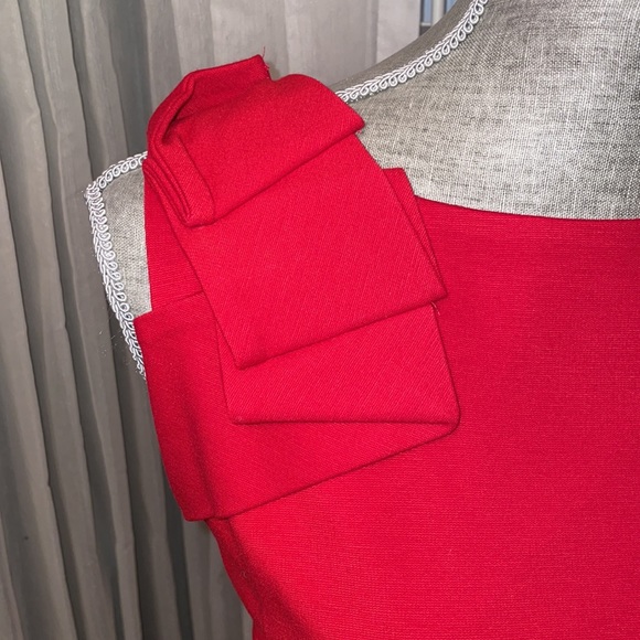 Caché size 10 Red. Sleeveless mid length dress. - Picture 2 of 7